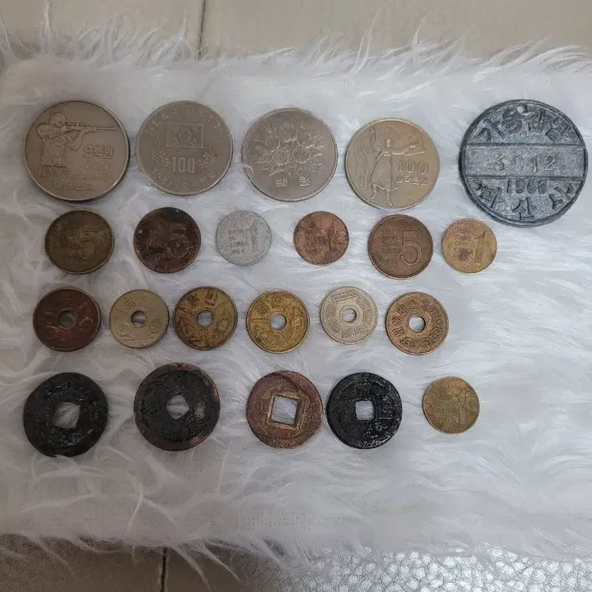 [BUNJANG] Collection of Vintage Korean Coins / 옛날 한국주화모음.(수집용).