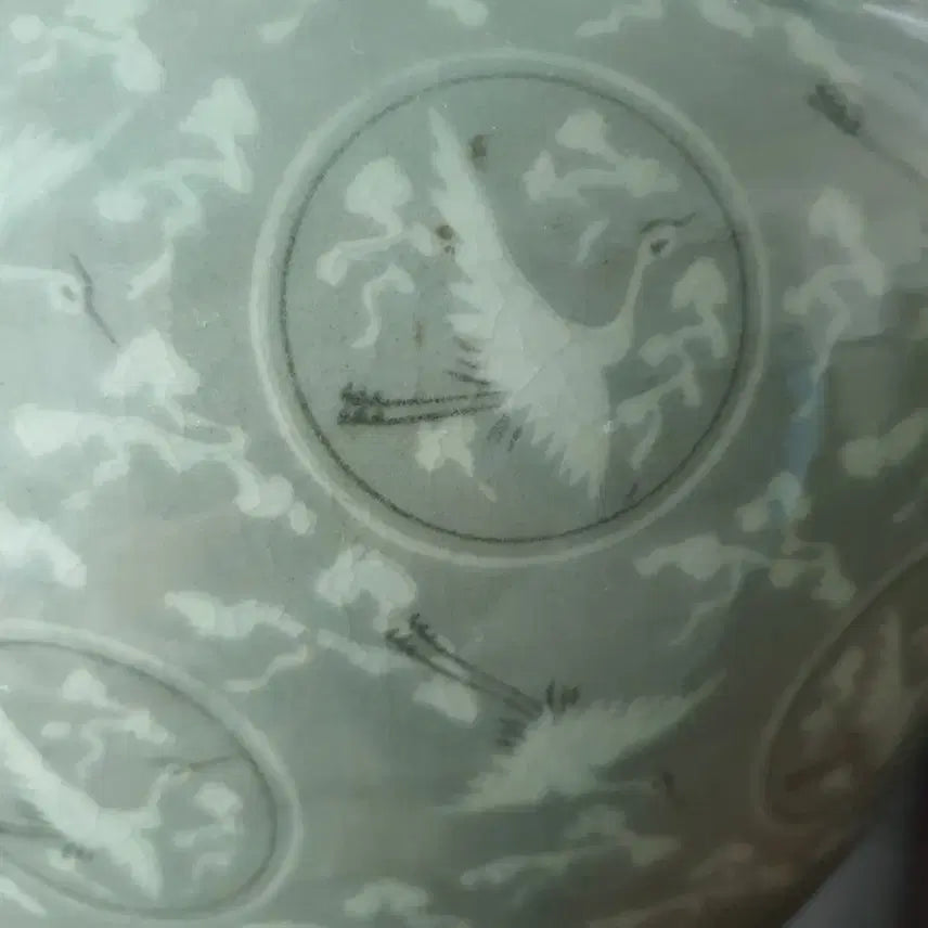 [BUNJANG] Inlaid Crane and Cloud Motif Maebyeong Vase / 청자 상감운학문 매병