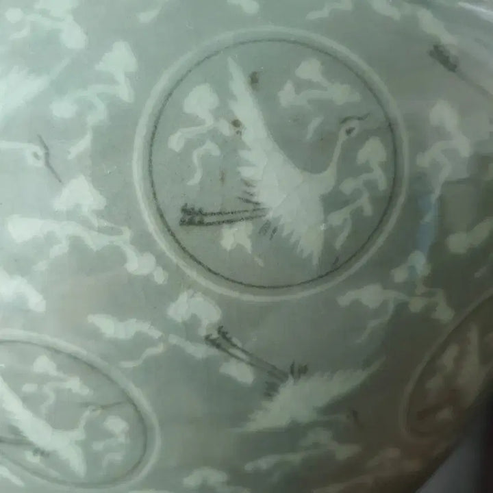 [BUNJANG] Inlaid Crane and Cloud Motif Maebyeong Vase / 청자 상감운학문 매병