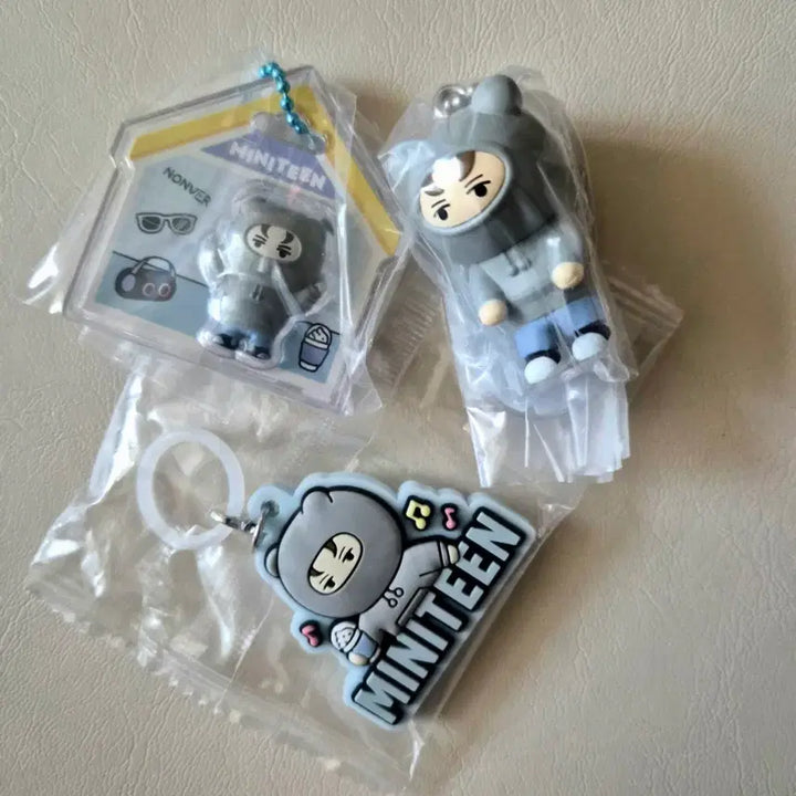[BUNJANG] SEVENTEEN Vernon Gacha Charm Set / 미니틴 가챠 논버 세트