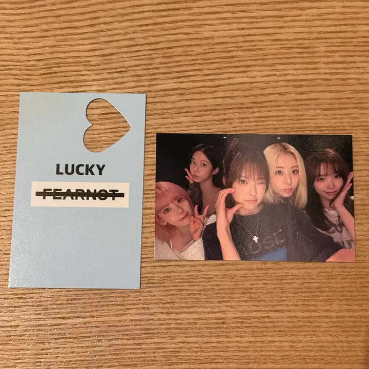 [BUNJANG] LE SSERAFIM Lucky Draw Fearnot Zone Set + Lucky Fearnot Photocard / 르세라핌 lucky fearnot zone 피어나존 세트+럭키피어나