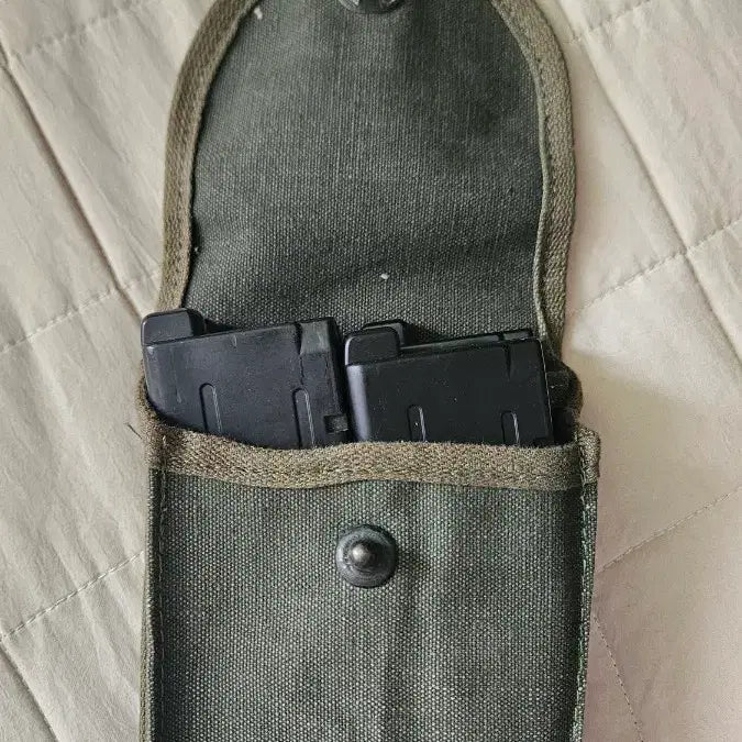 [BUNJANG] Vietnam War Original M1 Carbine Magazine Pouch + Toystar M1 Carbine Magazines (x4) / 베트남전 오리지널 카빈 탄창 파우치 + 토이스타 카빈 탄창
