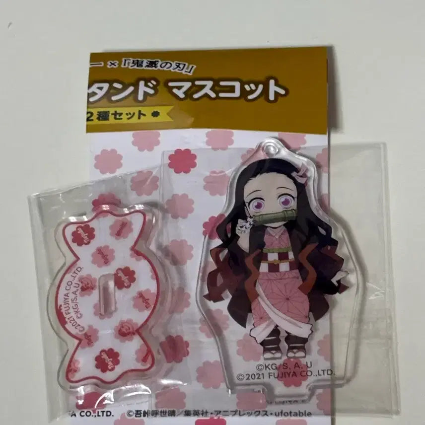 [BUNJANG] Demon Slayer Nezuko Milky Collaboration Acrylic Stand / 귀멸의 칼날 네즈코 밀키 콜라보 아크릴