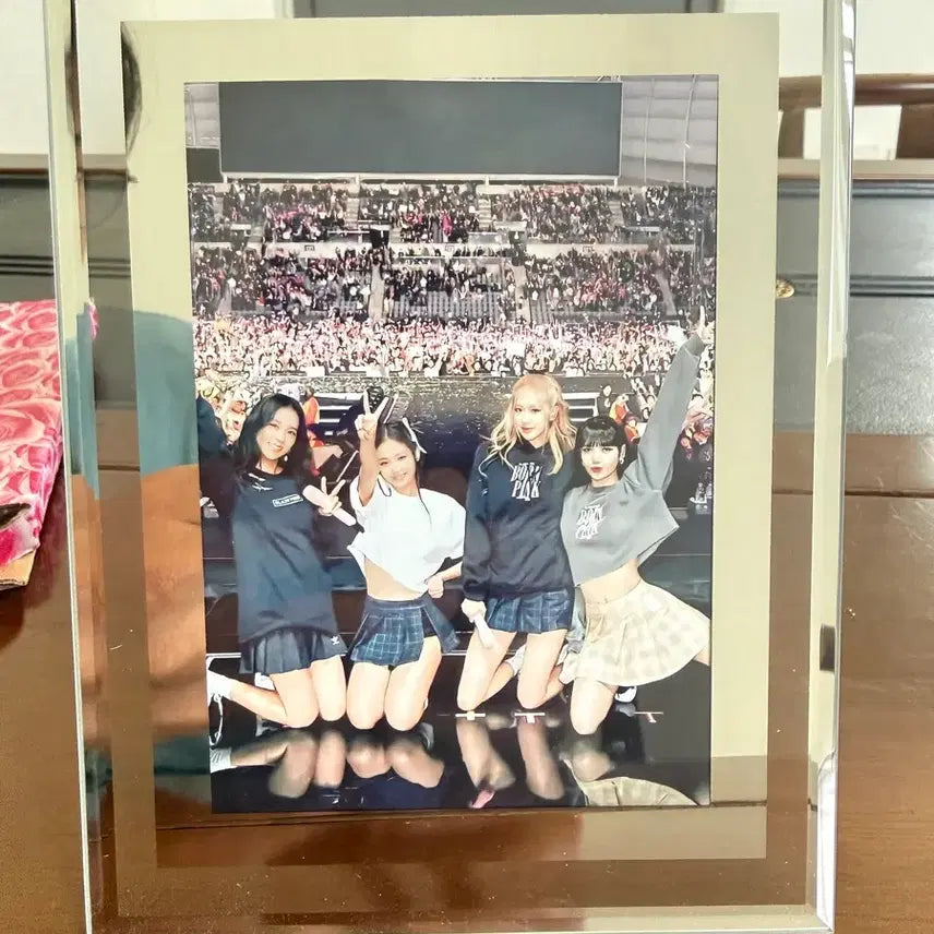 [BUNJANG] Blackpink Premium Glass Frame / 블랙핑크 프리미엄 글라스 액자
