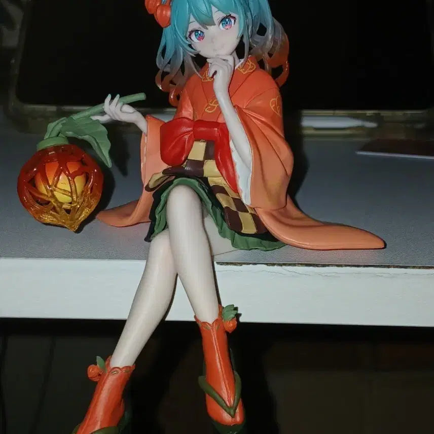 [BUNJANG] FURYU Hatsune Miku "Bellflower Lantern Flower Fairy" Noodle Stopper Figure / 후류 하츠네 미쿠 꽈리 등불 플라워 페어리 누들스토퍼 피규어