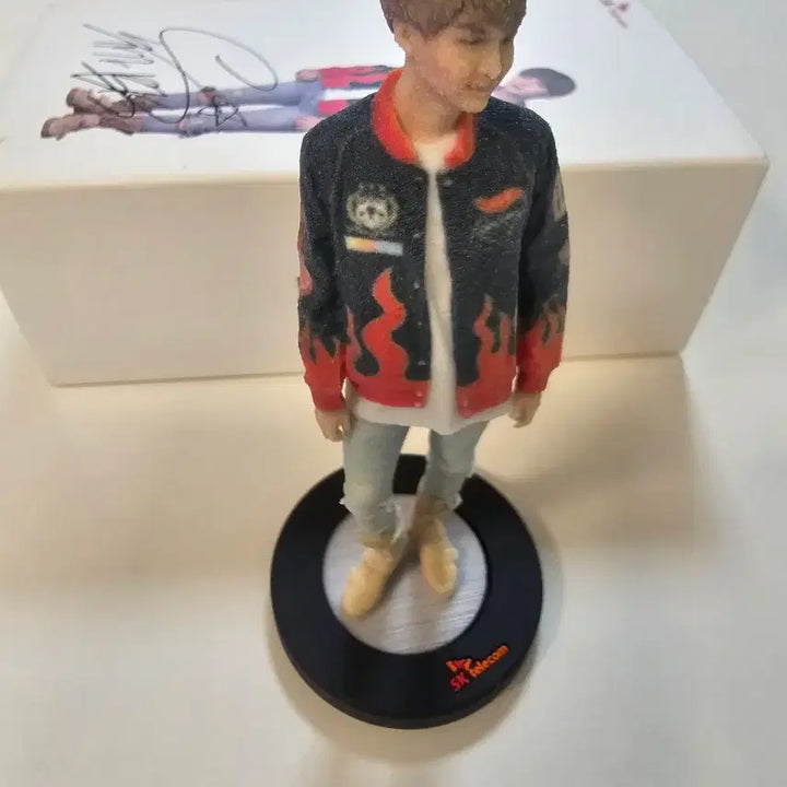 [BUNJANG] BTS Suga SK Telecom Figure / 방탄소년단 bts sk텔레콤 피규어 윤기 슈가 suga 양도