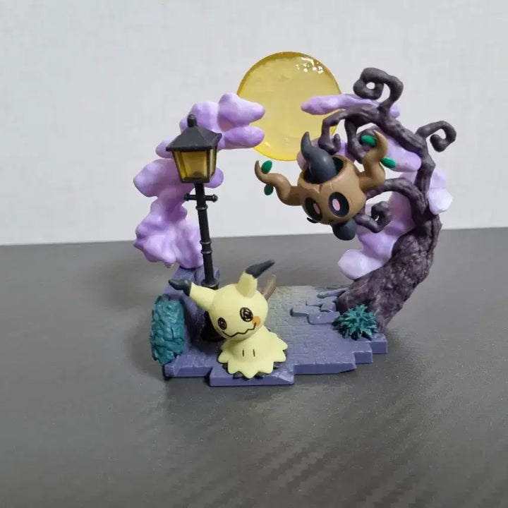 [BUNJANG] Pokemon Mimikyu Terrarium Diorama Collection 2 Figure / 포켓몬 따라큐 피규어) 리멘트 서큘러 디오라마 컬렉션2