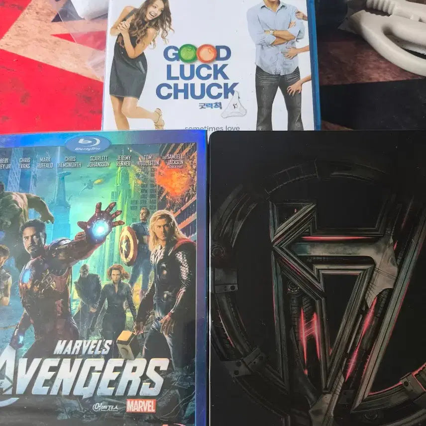 [BUNJANG] Good Luck Chuck &amp; Marvel Avengers 1 &amp; 2 Steelbook Blu-ray Set / 굿 럭 척  / 마블 어벤져스 1&amp;2블루레이 스틸북