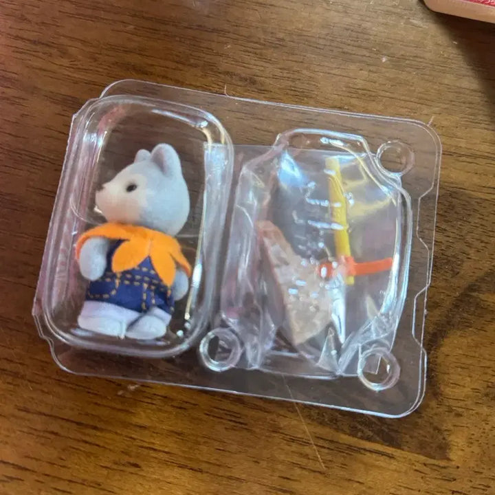[BUNJANG] Sylvanian Families Blind Pack Adventure Husky / 실바니안 블라인드팩 어드벤처 허스키