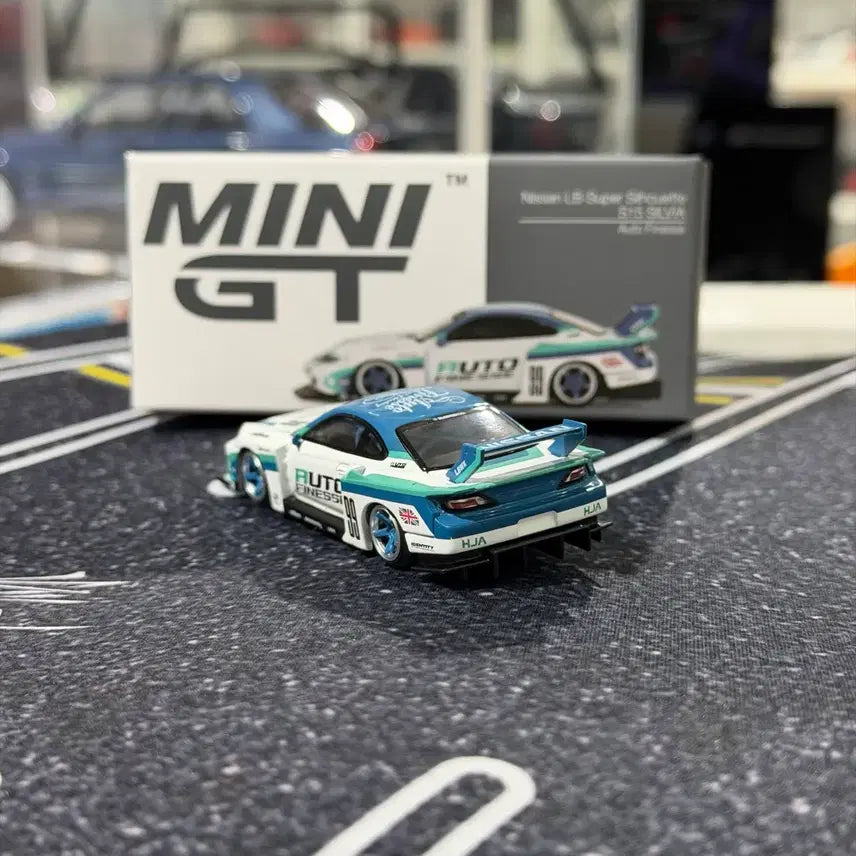 [BUNJANG] 1:64 Mini GT Nissan Silvia S15 Liberty Walk Autopine Model Car / 1:64 미니지티 490 닛산 실비아 S15 리버티워크 오토피네스