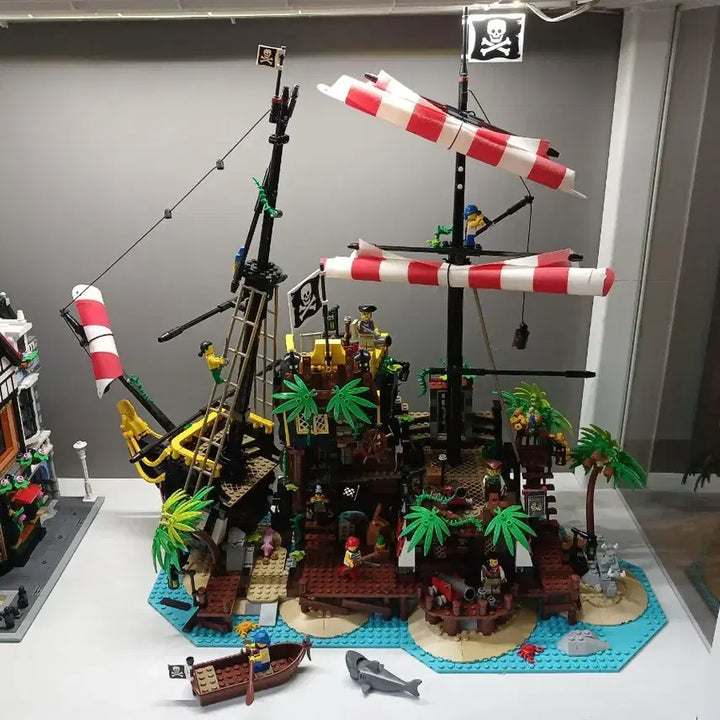 [BUNJANG] LEGO Ideas Pirates of Barracuda Bay (21322) Used / 레고 바라쿠다 21322 중고