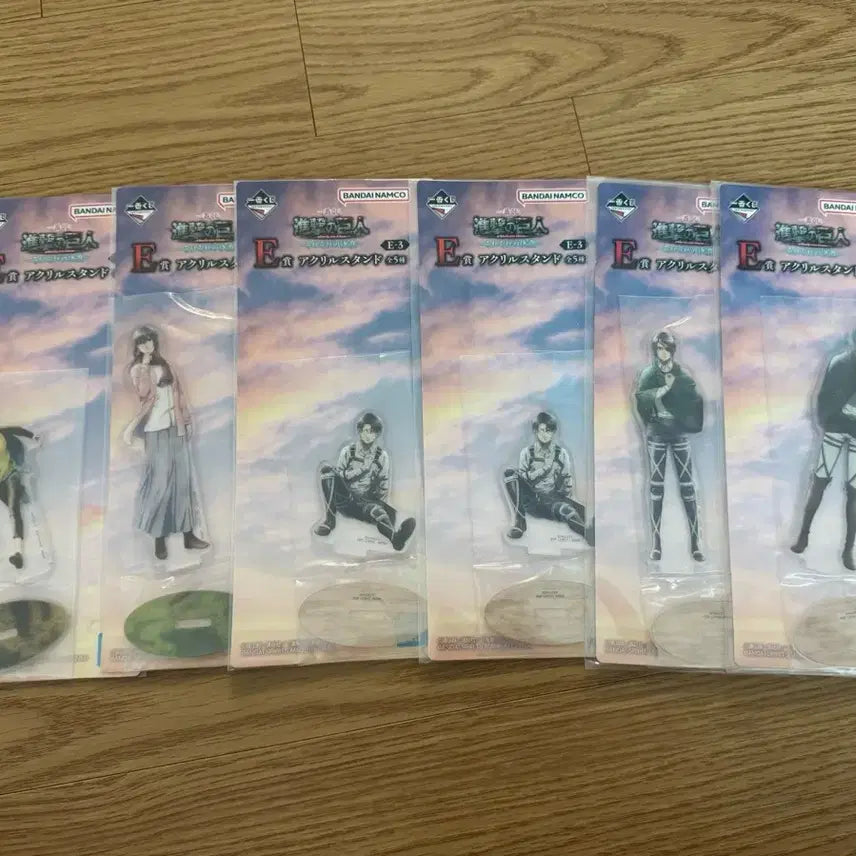 [BUNJANG] Attack on Titan E Prize Acrylic Stand Full Set + Levi / 진격의 거인 아크릴 스탠드 E상 풀세트 + 리바이