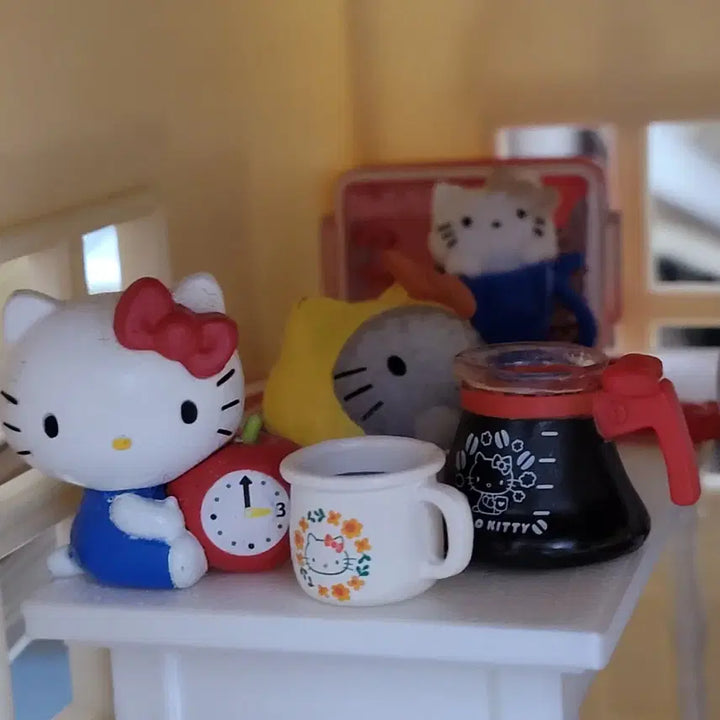 [BUNJANG] Sanrio Hello Kitty "Missing Snacks" Re-Ment Miniature Set / 희귀) 키티 그리운간식 리멘트