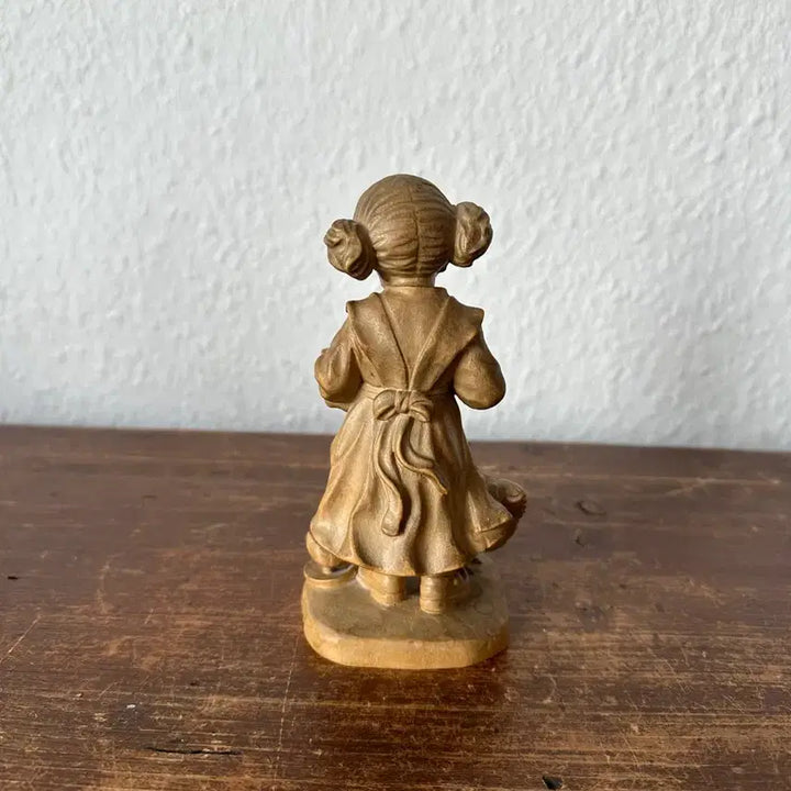 [BUNJANG] German Vintage Wood Carving Figurine / 독일)빈티지 우드 소녀 조각상