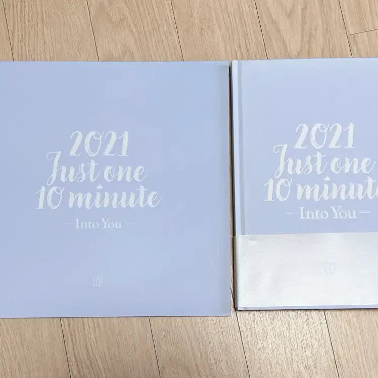 [BUNJANG] Cha Eun-woo 2021 Just One 10 Minute Poster Photobook Bundle Set / 차은우 2021 just one 10 minute 포스터 포토북 일괄