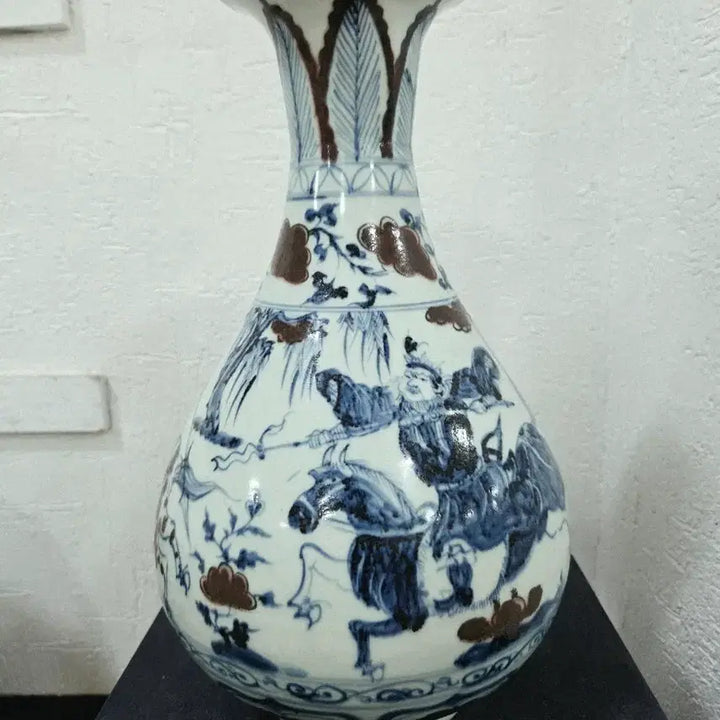 [BUNJANG] Blue and White Glazed Porcelain Vase / 중국도자기 청화 유리홍 옥호춘병