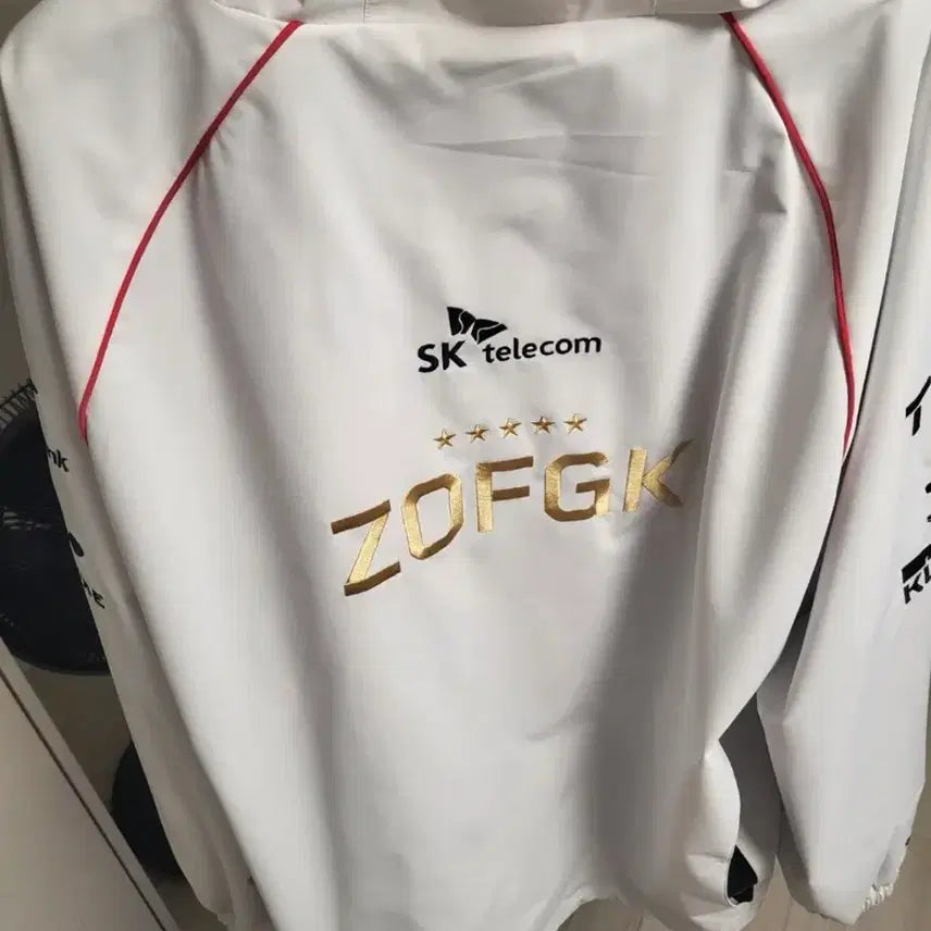 [BUNJANG] T1 2024 Worlds 5-Star Uniform 2XL / 2024 티원 T1 월즈 5성 유니폼 제오페구케 2XL