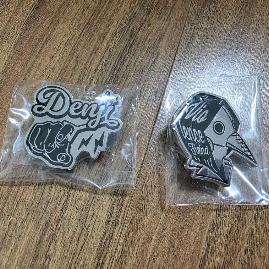 [BUNJANG] Chainsaw Man Motif Pins (Denji, Power) Bundle Set / 체인소맨 모티브 핀 2종 일괄판매