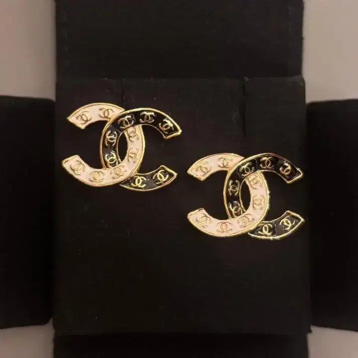 [BUNJANG] Chanel Coco Mark Earrings / 샤넬 코코마크 귀걸이