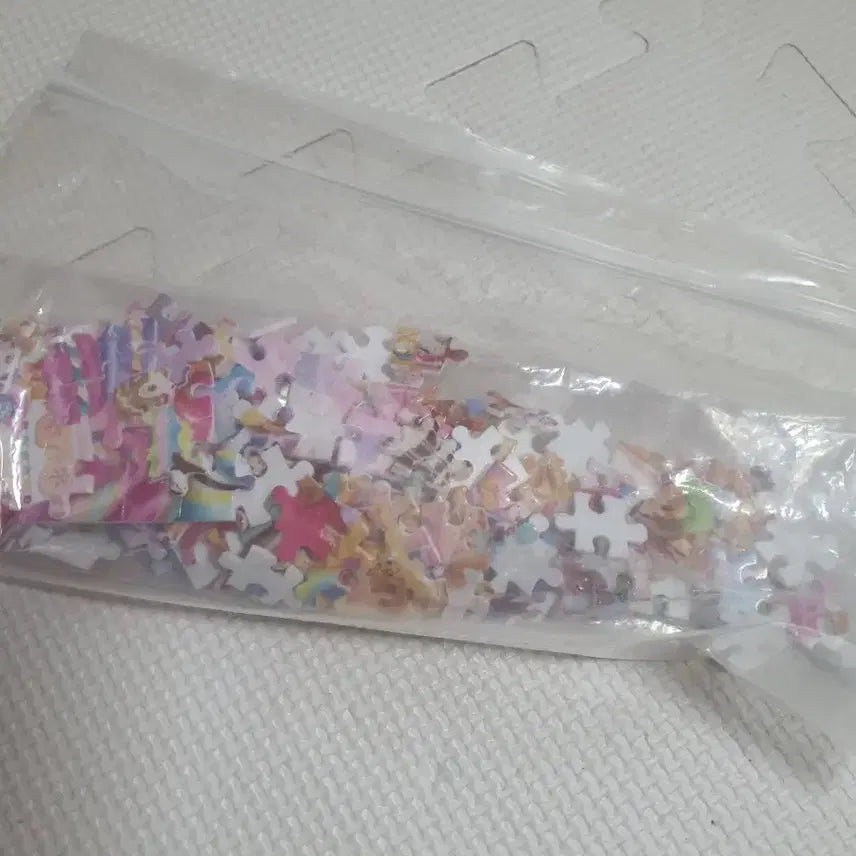 [BUNJANG] Disney Pure White Puzzle 266 Pieces / 디즈니 퓨어화이트 퍼즐 266조각