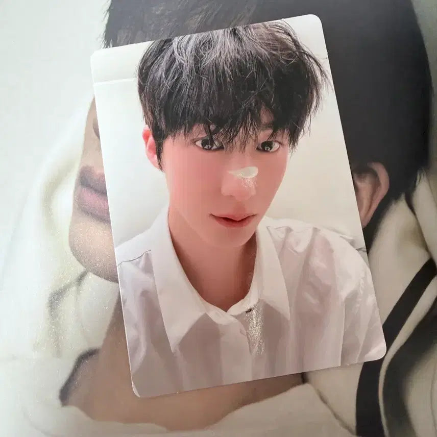 [BUNJANG] MONSTA X Hyungwon Love Me Photocard and ID Card Bundle Set / 셔누형원 러브미 형원 포카 3장+아이디카드1장 일괄가격