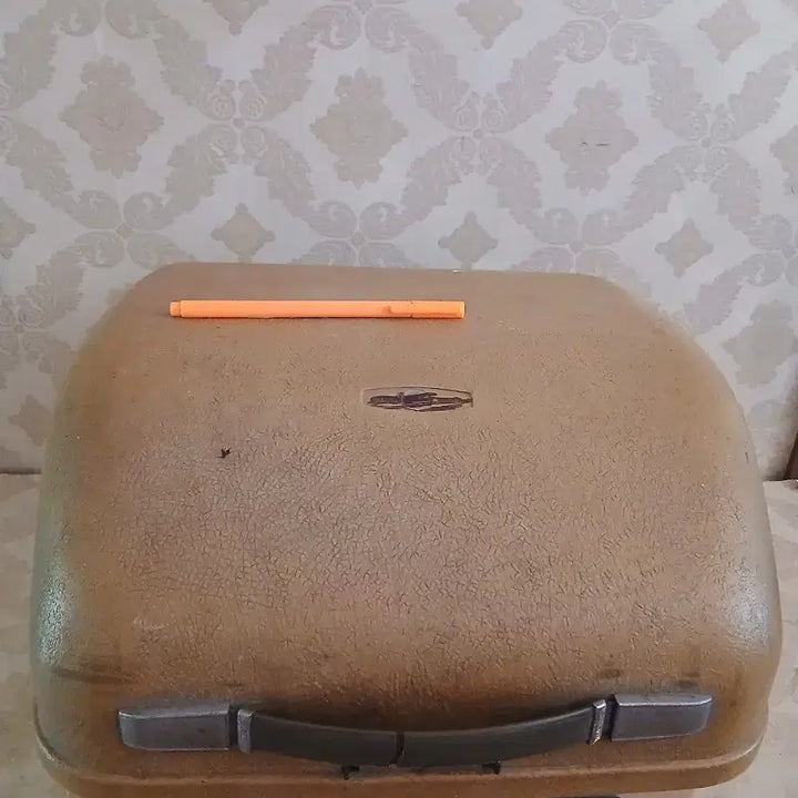 [BUNJANG] Adler Junior 2 Mechanical Typewriter / 독일 기계공학정수 아들러 기계식 타자기 ADLER JUNIOR 2