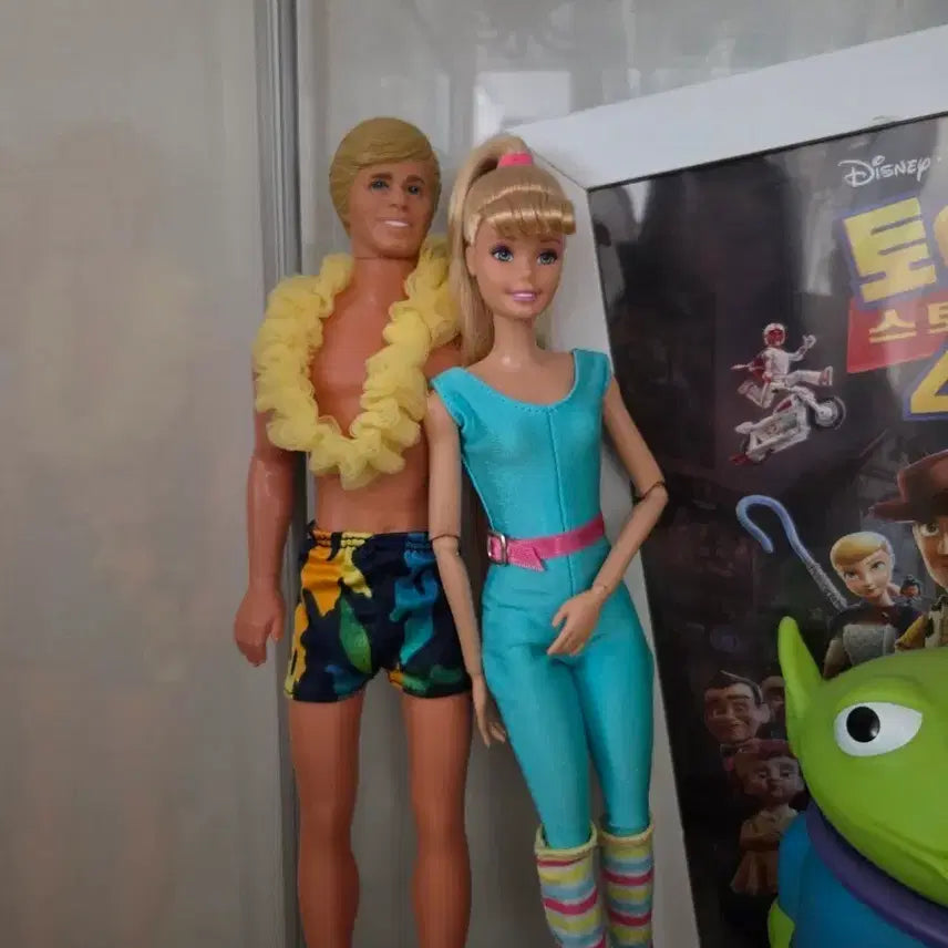 [BUNJANG] Disney Pixar Toy Story 4 Barbie &amp; Ken Dolls / 토이스토리 바비 켄