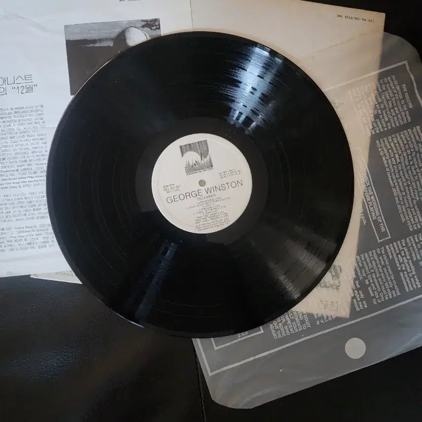[BUNJANG] George Winston December LP / 조지 윈스턴(George Winston) - December 명반 LP