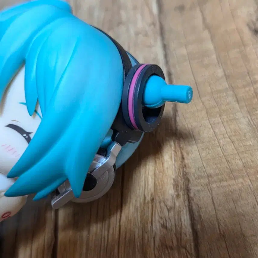 [BUNJANG] Hatsune Miku NT Nendoroid 1701 Figure (Opened, Displayed) / 하츠네 미쿠 NT 넨도 넨도로이드 개봉전시 1701 피규어