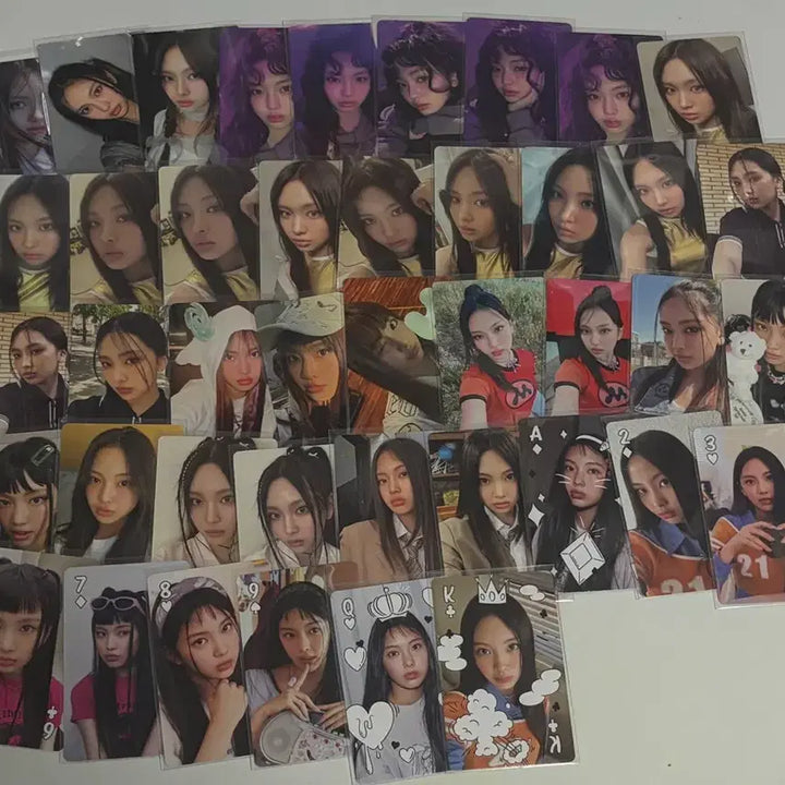 [BUNJANG] NewJeans Hyein Photocard Bundle Set (43 pcs) / 뉴진스 혜인 포카 43장 일괄