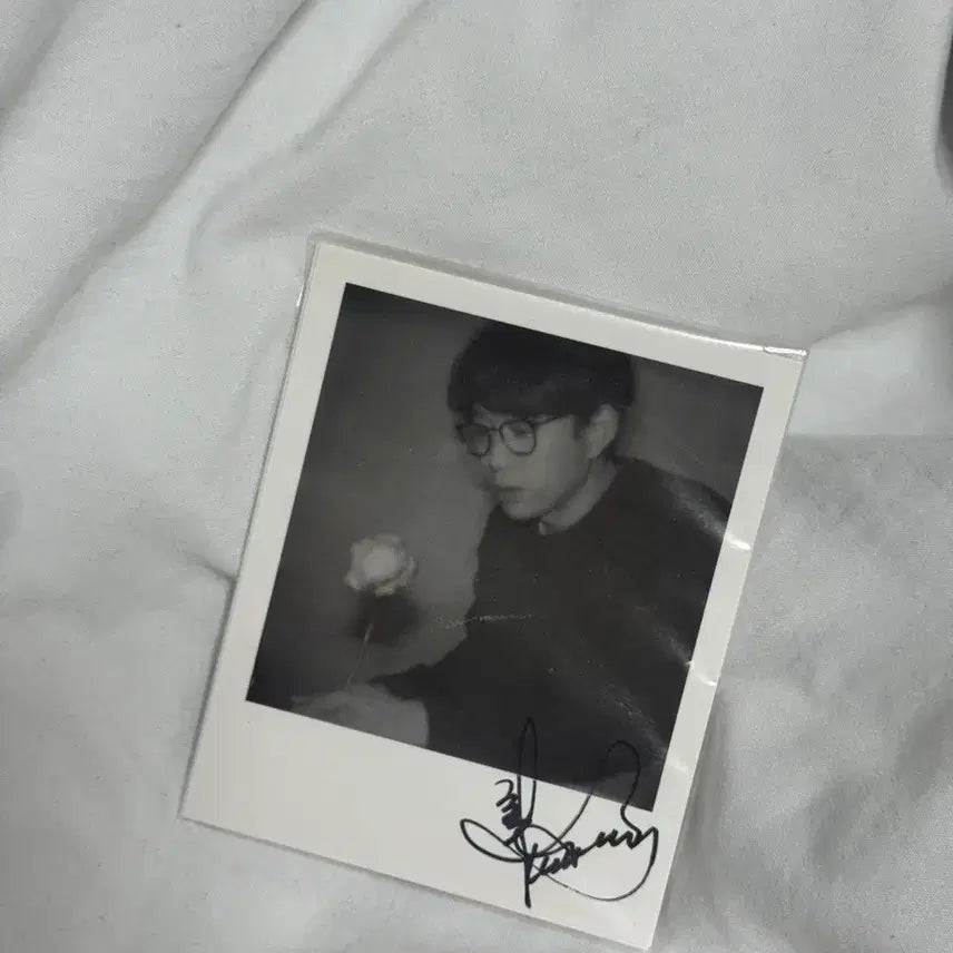 [BUNJANG] 10CM Kwon Jung-yeol Autographed Polaroid Set / 10CM 권정열 4.3  친필싸인 폴라