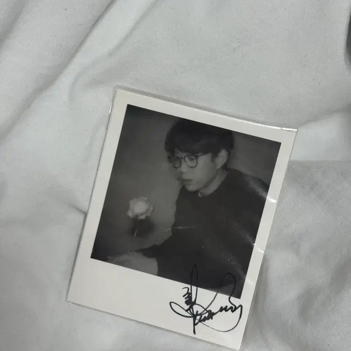 [BUNJANG] 10CM Kwon Jung-yeol Autographed Polaroid Set / 10CM 권정열 4.3  친필싸인 폴라