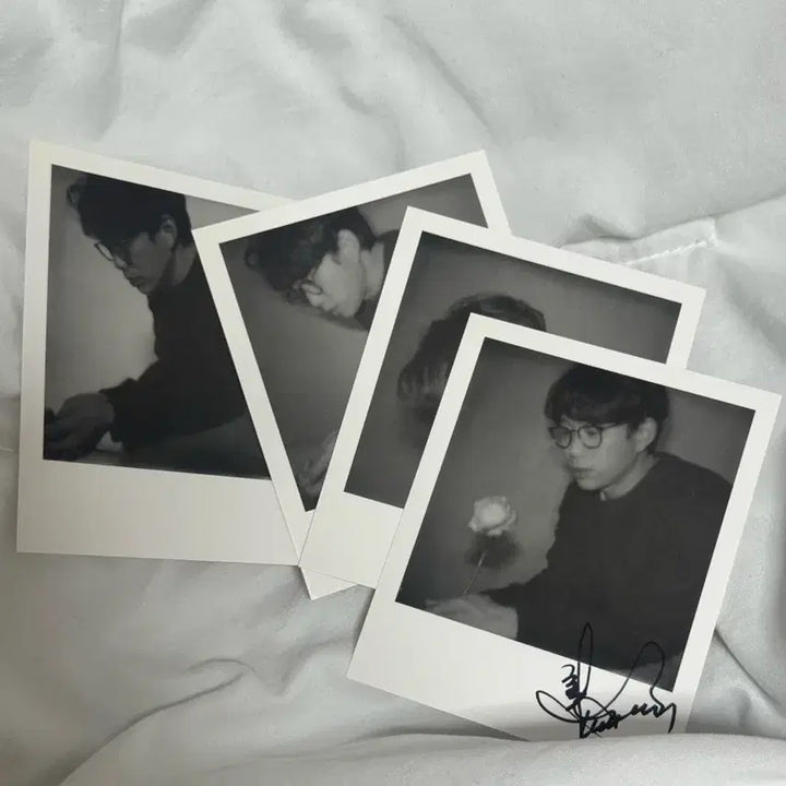 [BUNJANG] 10CM Kwon Jung-yeol Autographed Polaroid Set / 10CM 권정열 4.3  친필싸인 폴라