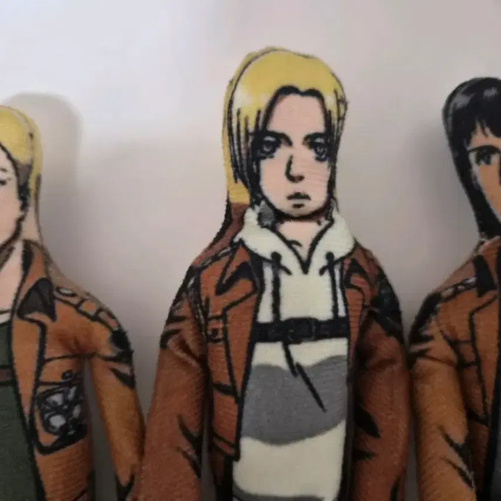 [BUNJANG] Attack on Titan Bertholdt Hoover &amp; Reiner Braun Cursed Dolls Bundle Set / 일괄)) 진격의거인 진격거 마레조 애니 베르톨트 라이너 저주인형 팔아요