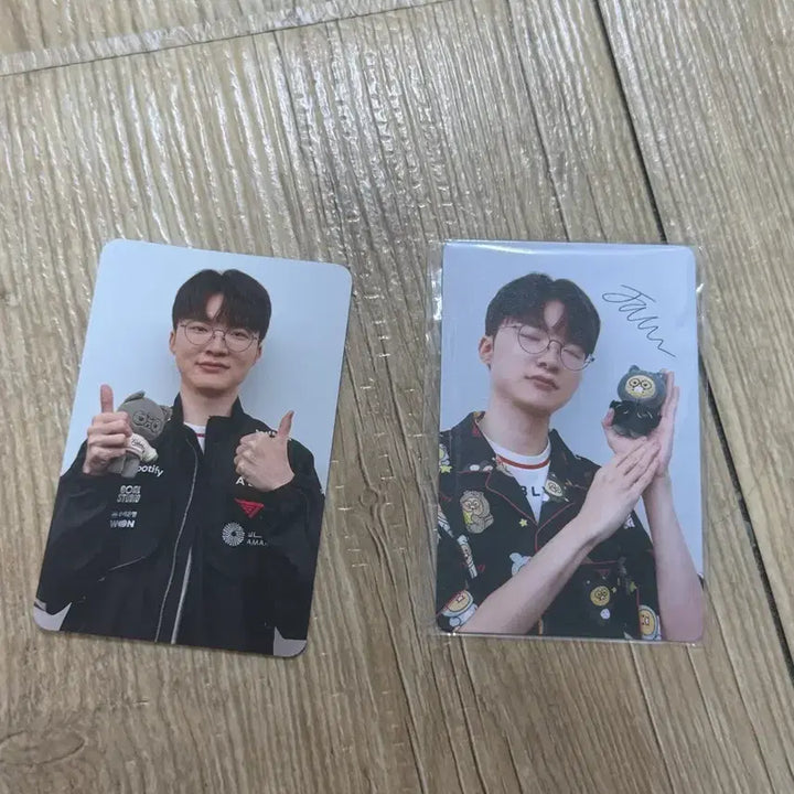 [BUNJANG] T1 Faker 2026 Keyring Doll Photocard Set / 2026 티원 페이커 키링인형 포카 2장