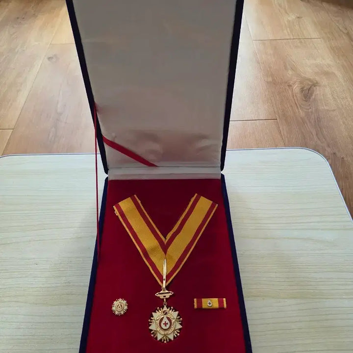 [BUNJANG] Blood Donation Merit Award Gold/Silver Plated / 헌혈유공장 금장. 은장