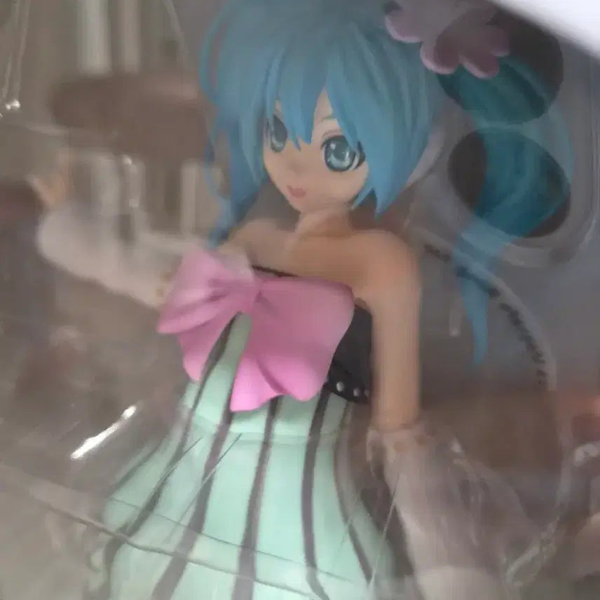 [BUNJANG] Vocaloid Hatsune Miku Colorful Drop Colorful Melody Pre-Painted Figure / 미쿠 피규어 컬러풀 드롭 컬러풀멜로디 프디바 고전 미소녀