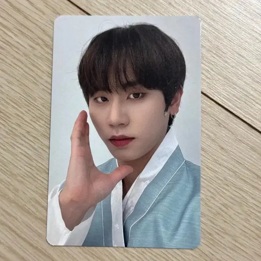 [BUNJANG] DarkB WeLoveYou Told You BitRoad Hanbok POB Photocard / 다크비 GK 위럽유 말했잖아 비트로드 한복 미공포 특전 포카