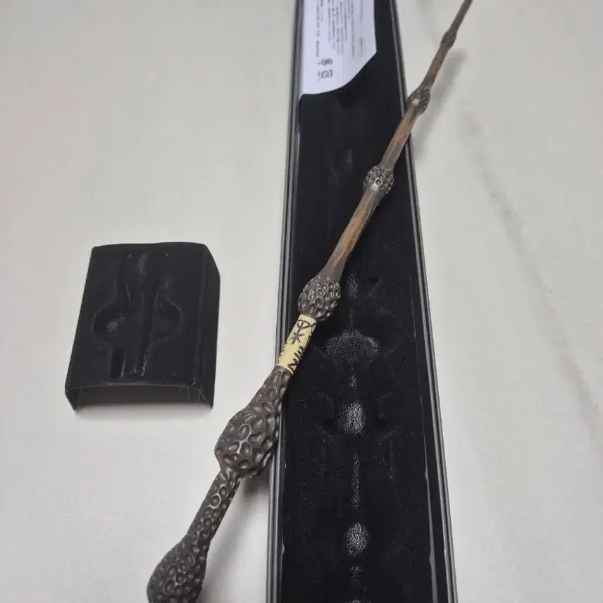 [BUNJANG] Universal Studios Harry Potter Elder Wand (No Sensor) / 유니버셜스튜디오 해리포터 지팡이(딱총나무 지팡이, 센서x)