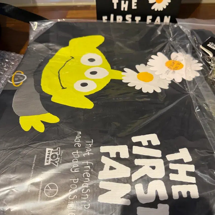 [BUNJANG] PEACEMINUSONE x Toy Story The Firsthand Reusable Bag - M / (당일발송)피스마이너스원 x 토이 스토리 더 퍼스트팬 리유저블 백 M