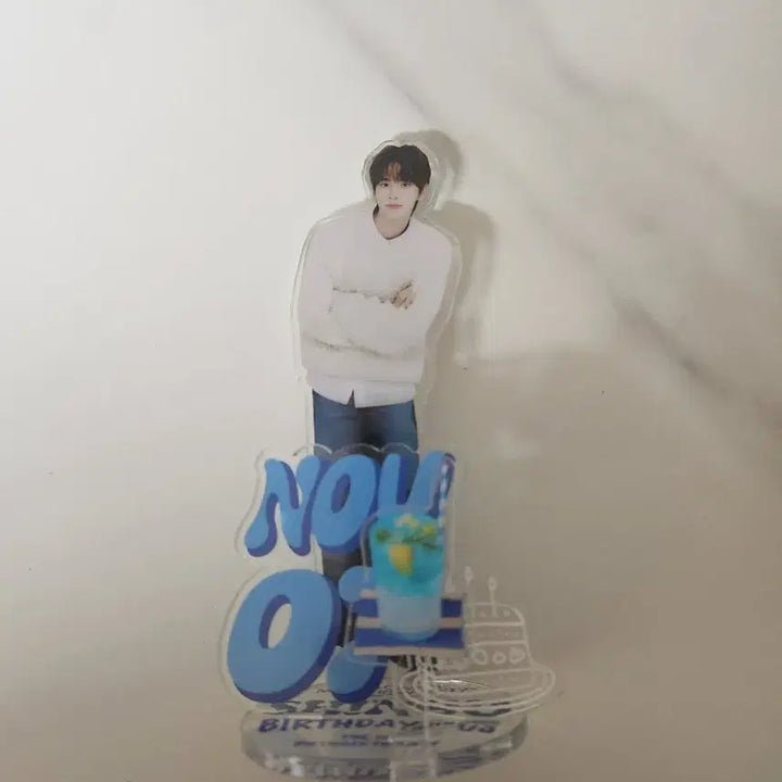 [BUNJANG] ZEROBASEONE (ZB1) Seungyoun Birthday Box Acrylic Stand / 신유 Birthday Box 아크릴스탠드