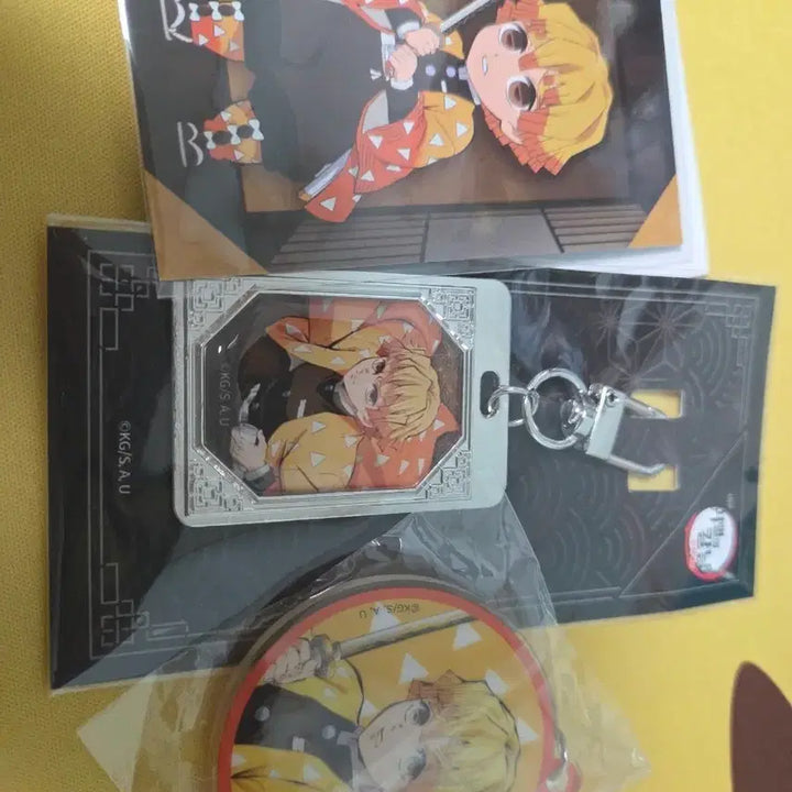 [BUNJANG] Demon Slayer Agatsuma Zenitsu Goods Set / 귀멸의 칼날 아가츠마 젠이츠 굿즈 세트