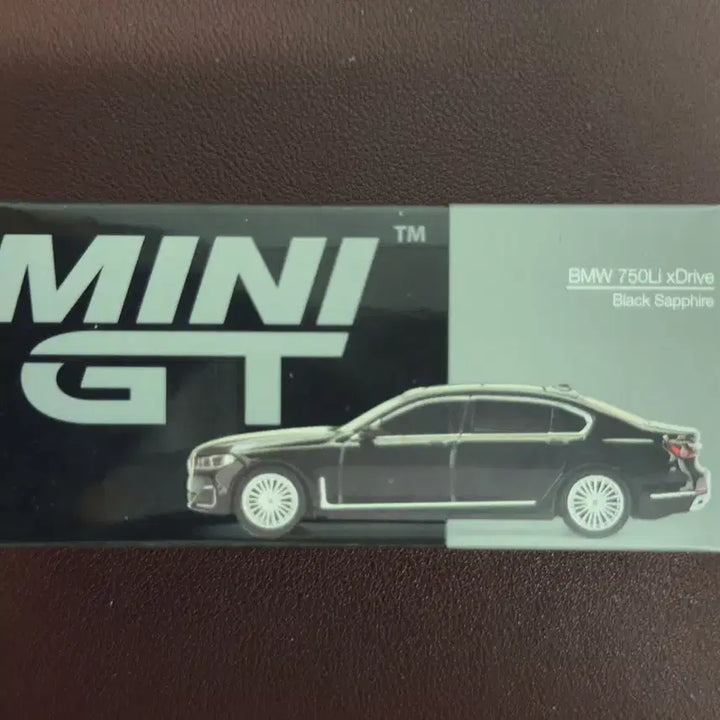 [BUNJANG] Miniauto 436 BMW 750Li xDrive Black Sapphire / 미니지티 436