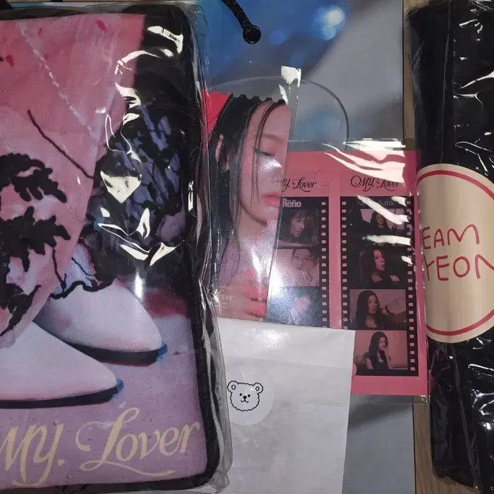 [BUNJANG]  (G)I-DLE Miyeon Solo Album MY LOVER Showcase Limited Edition Blanket &amp; Bracelet Set / 아이들 미연 역조공 쇼케이스 공방 담요 티켓 솔로 여자아이들 세이마이네임