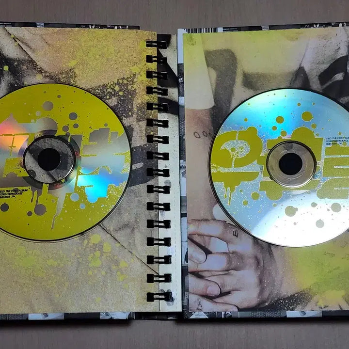 [BUNJANG] EXO XOXO Kiss &amp; Hug Album / 엑소 으르렁 앨범 XOXO Kiss/Hug