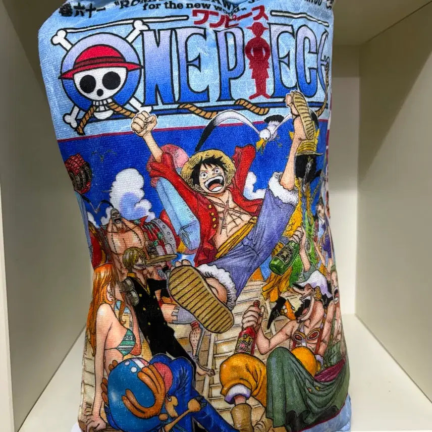 [BUNJANG] One Piece Manga Illustration Design Cushion / 원피스 만화책 일러스트 디자인 쿠션