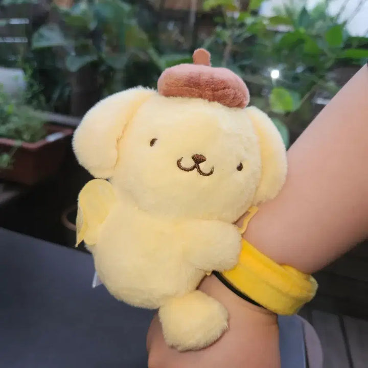 [BUNJANG] Sanrio Hugged Mascot Pochacco / 산리오 허그그 마스코트 포차코