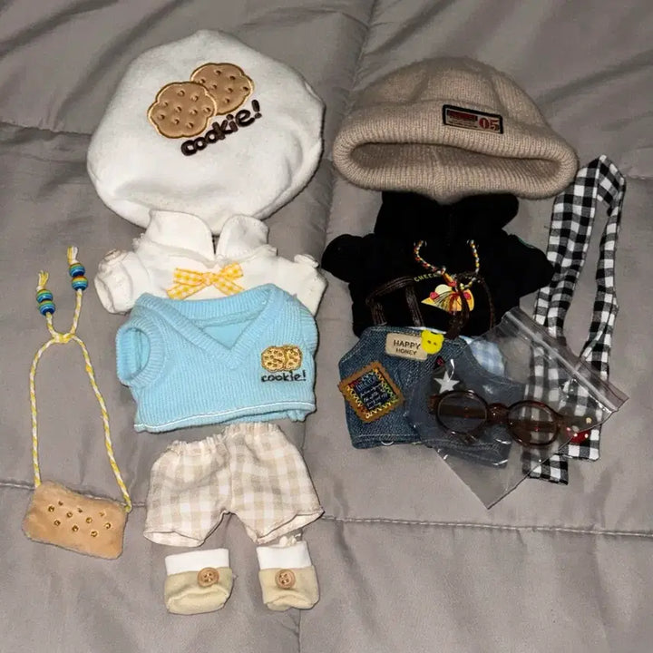 [BUNJANG] 15cm Doll Clothes Bundle Set (2 items) / 무속성 15cm 인형옷 2개 일괄 판매
