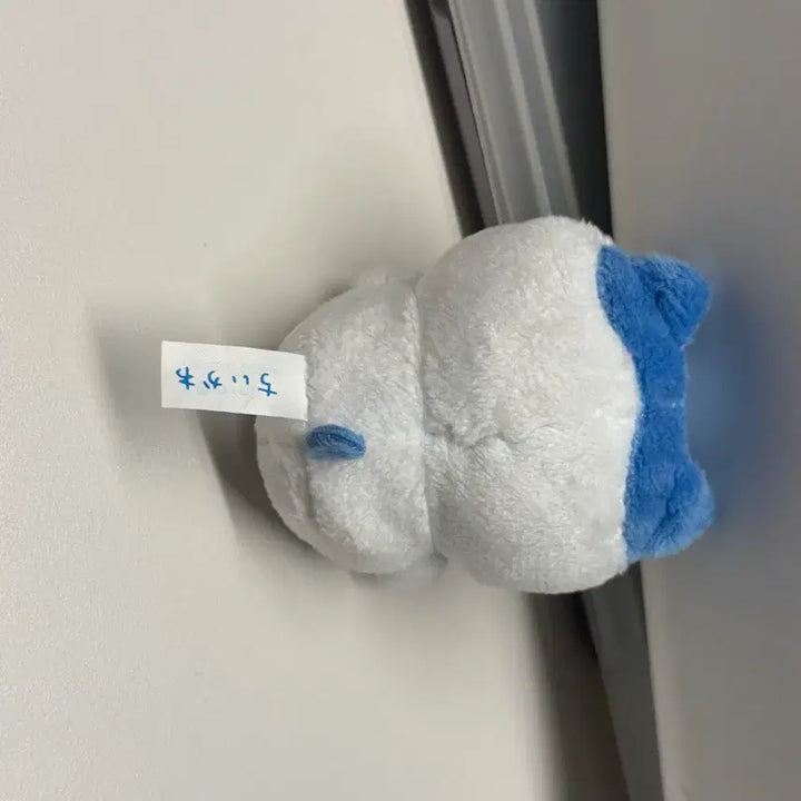[BUNJANG] Sitting Hachitore Plush / 앉은 하치와레 가챠 인형