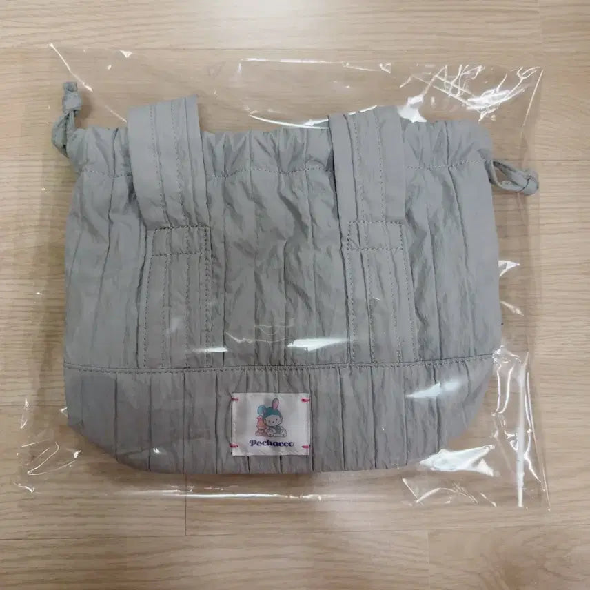 [BUNJANG] Aveil Pochacco Drawstring Tote Bag / 아베일 포차코 복조리 토트백